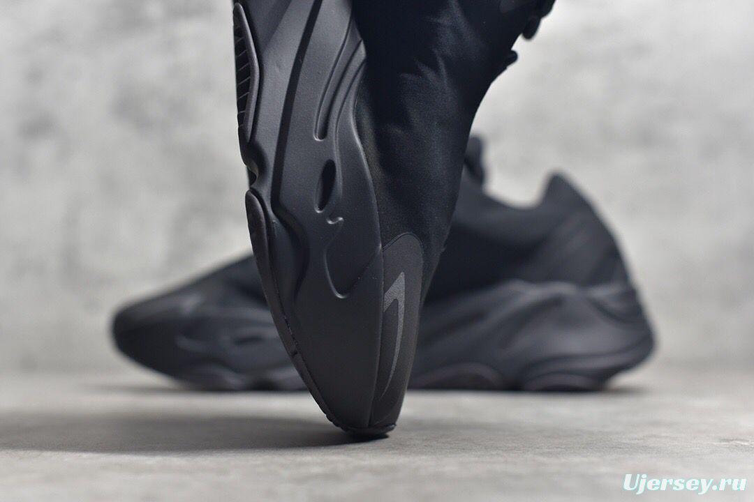 Adidas Yeezy Boost 700 MNVN