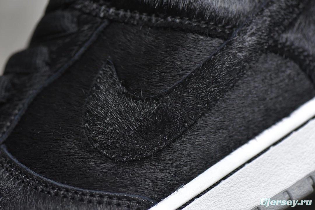 Medicom Toy × NK SB Dunk Low OG QS@RBRICK