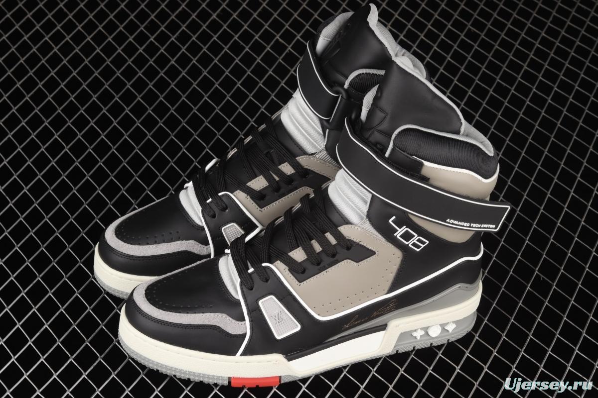Authentic LV 2021s LV Trainer must be in winter