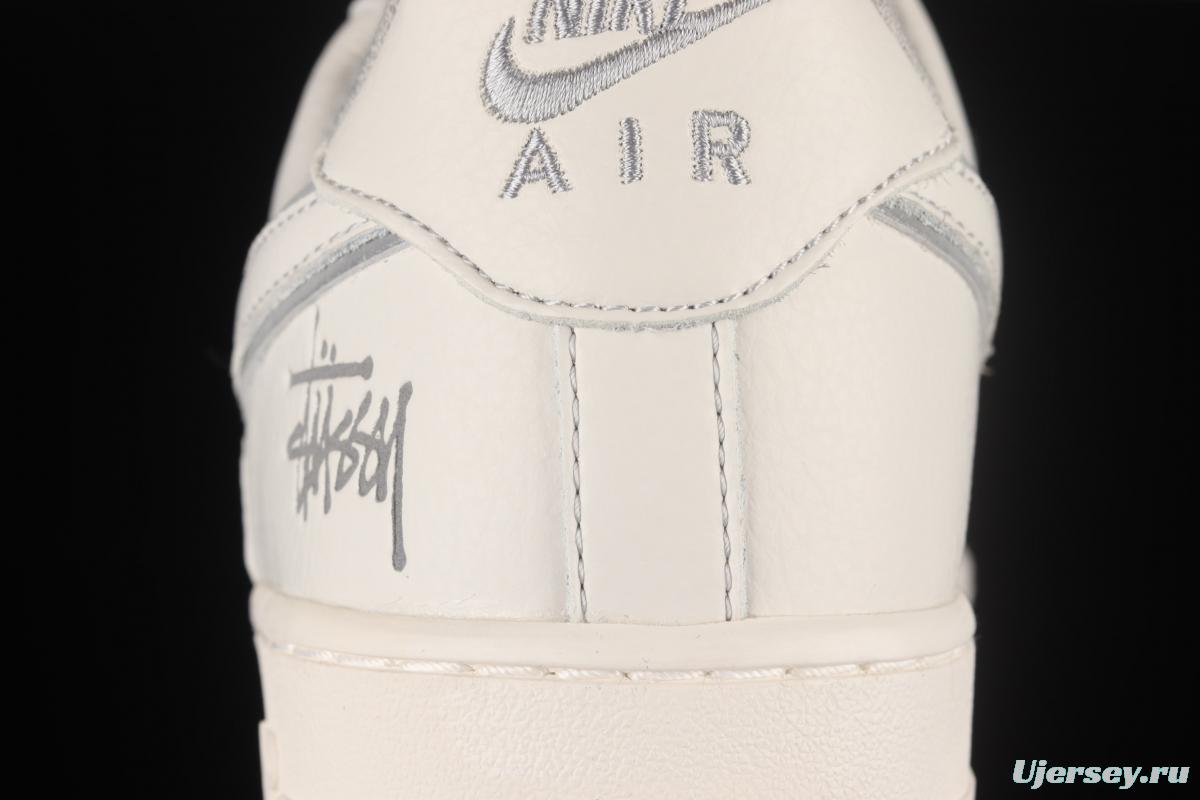 Stussy x NIKE Air Force 11607 Low Stussy co-named rice gray reflective low-top casual board shoes UN1815-802
