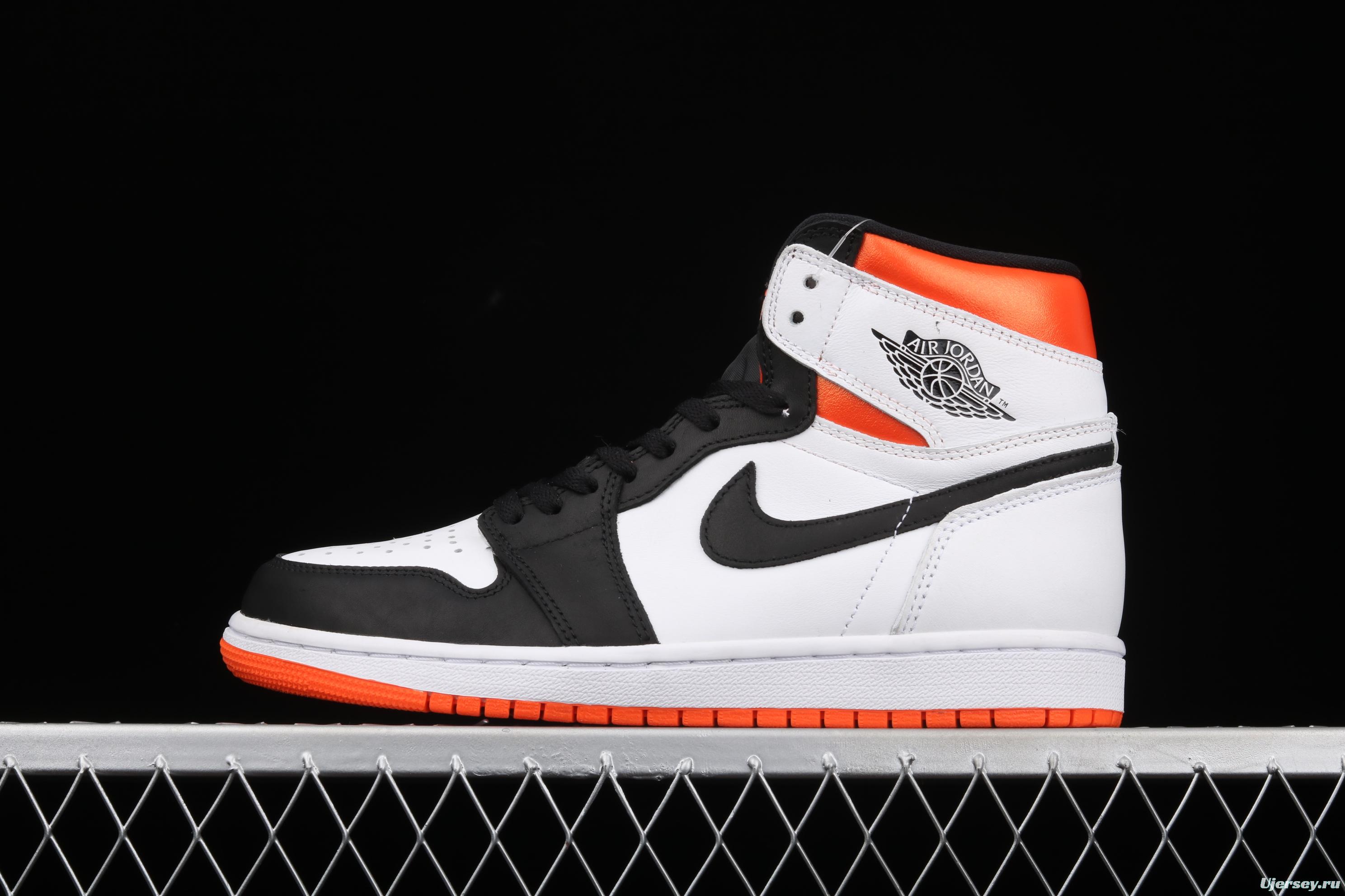 Air Jordan 1 High OG Black Toe Shattered Backboard rebound black toe high top basketball shoes 555088-180