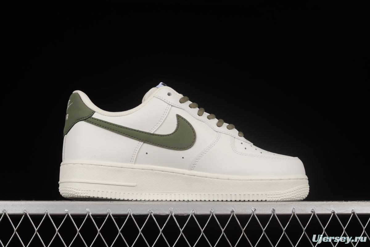 NIKE Air Force 1'07 Low Beige, White and Green Color Matching Low-Top Casual Sneakers CQ5059-110