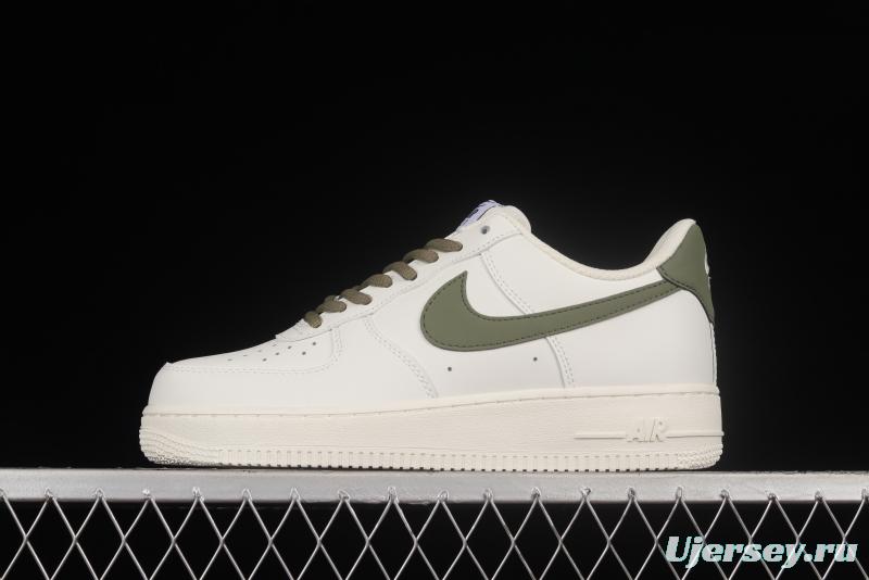 NIKE Air Force 1'07 Low Beige, White and Green Color Matching Low-Top Casual Sneakers CQ5059-110