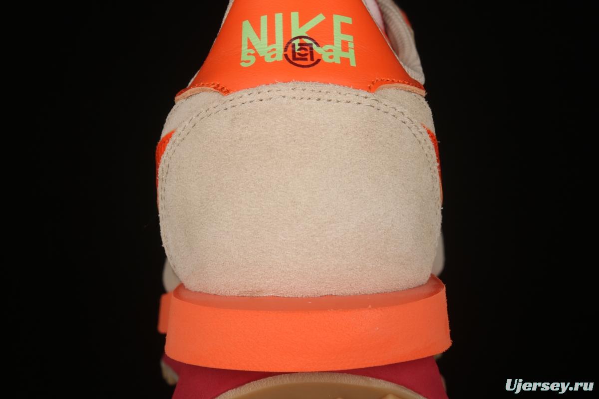 CLOT x Sacai x NIKE LDWaffle Net Orange Blaze joint overlapping design avant-garde waffle deformation rice orange color match casual jogging shoes DH1347-100