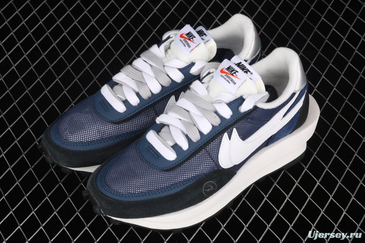 Fragment Design x Sacai x NIKE LVD Waffle Daybreak Fujiwara Hiroshi Fujiwara co-signed the catwalk style double hook Swoosh running shoes BV0073-008