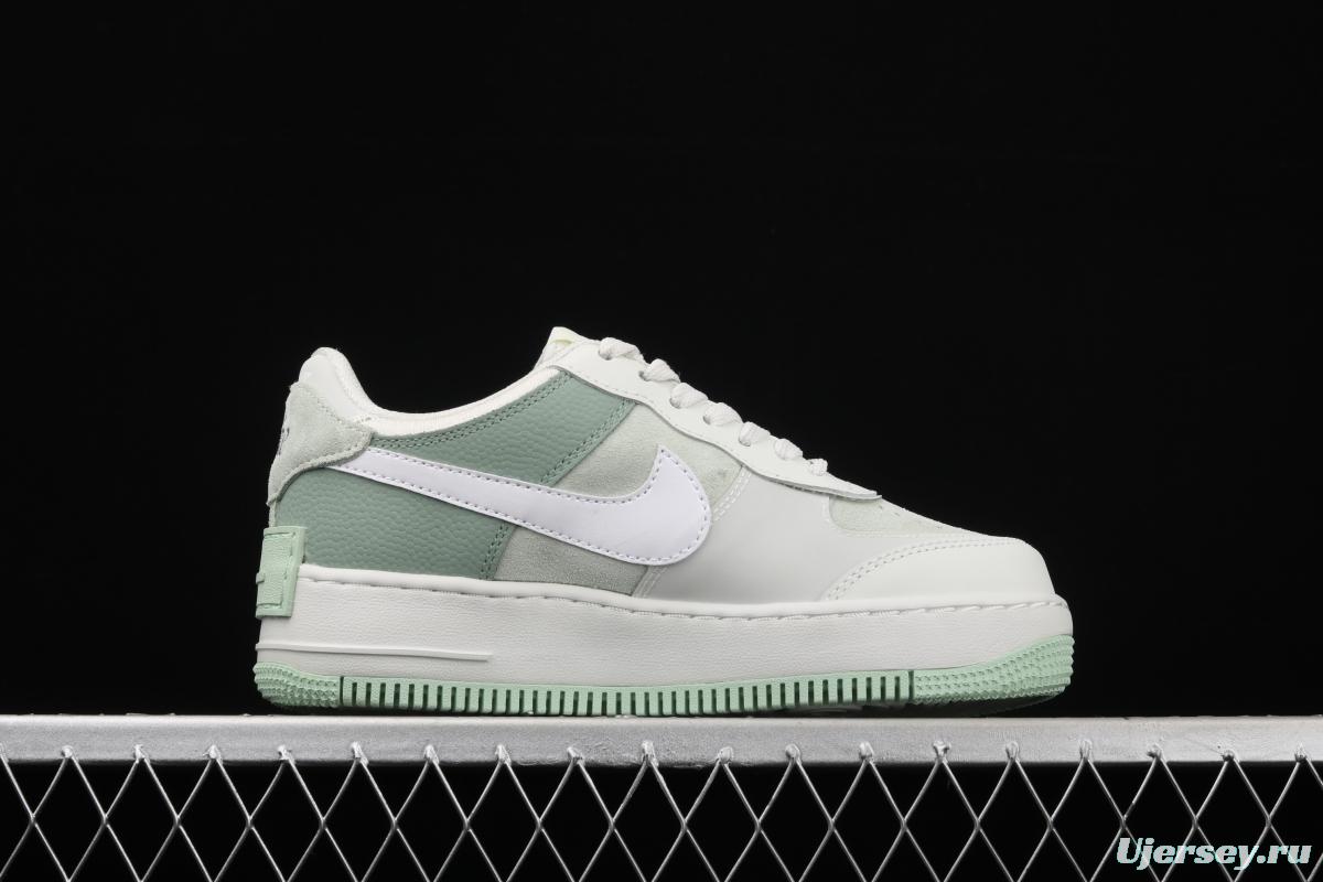 NIKE Air Force 1 ShAdidasow light weight heightened low-top 100-board shoes CW2655-001