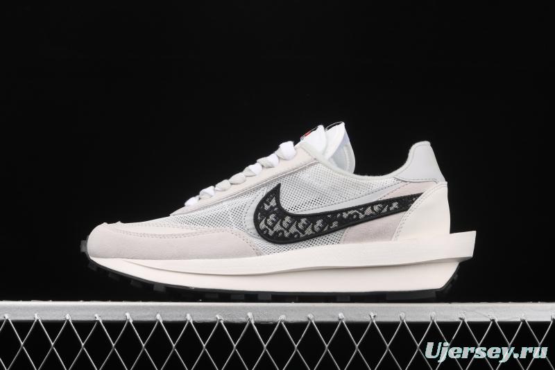 Dior x Sacai x NIKE LVD Waffle Daybreak co-signed catwalk style double hook Swoosh running shoes CN8898-002