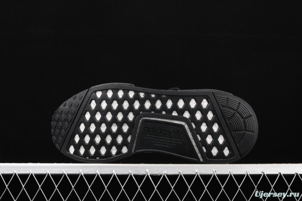 Adidas NMD R1 Boost FV8728's new really hot casual running shoes