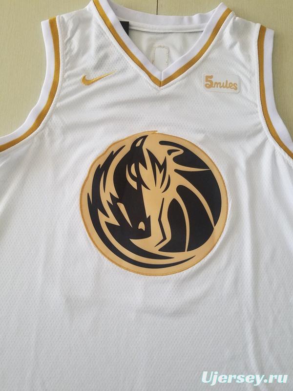 Luka Dončić 77 White Golden Edition Jersey