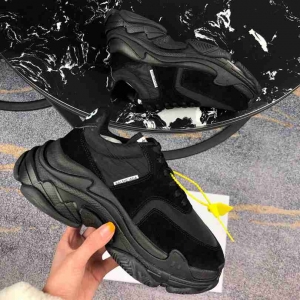 Men Balenciaga Triple-S 2 Sneaker Black