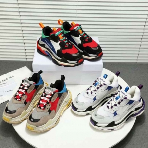 Men/Women Balenciaga Triple-S Sneaker 3 Color Item 6380340