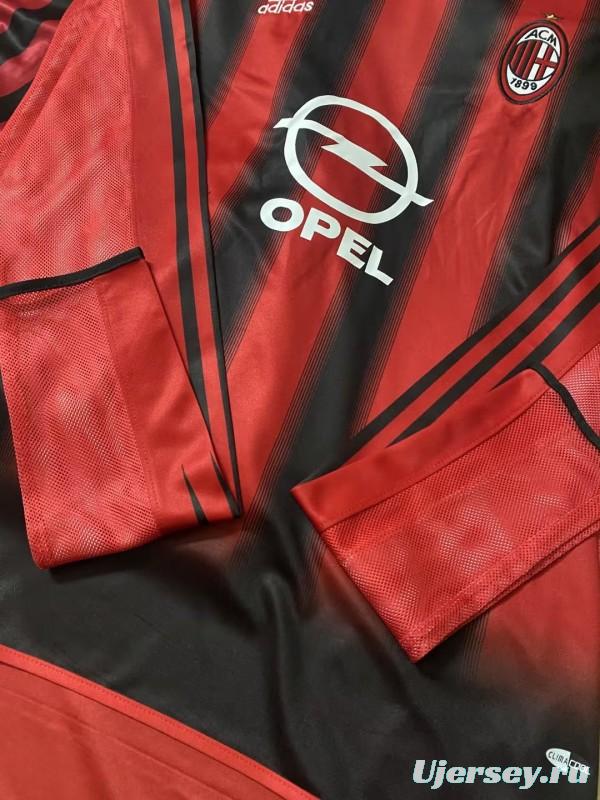 Retro 04 05 AC Milan Home Long Sleeve Jersey