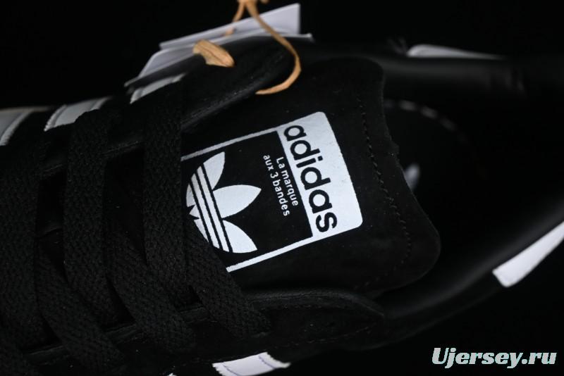 Adidas Campus BZ0084 Casual Sneakers with Three Stripes Design - BZ0084