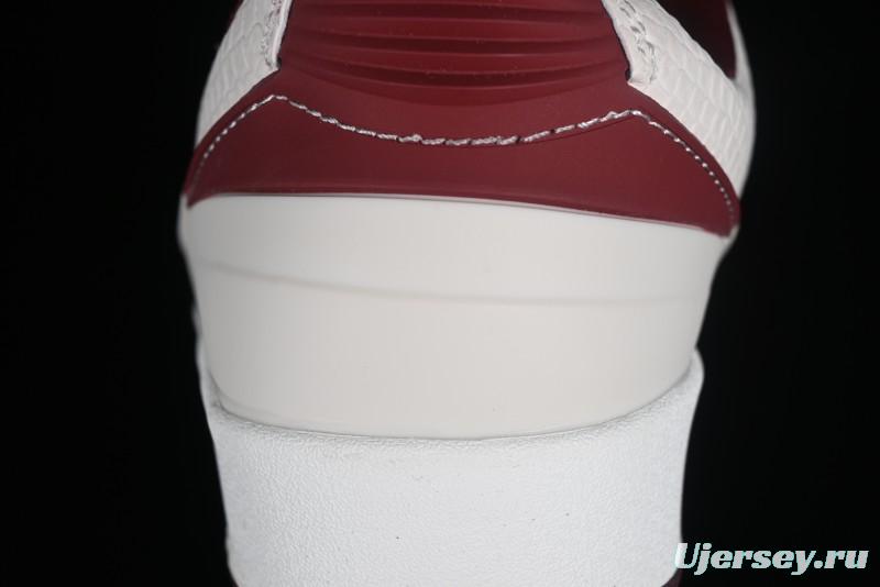 Air Jordan 2 Retro Low-Top Basketball Shoes