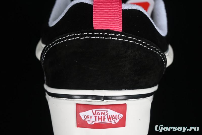 Vans Classics Knu Skool Retro Skate Shoes with Thickened Tongue and Oversized Toe - VN0009QCBLK