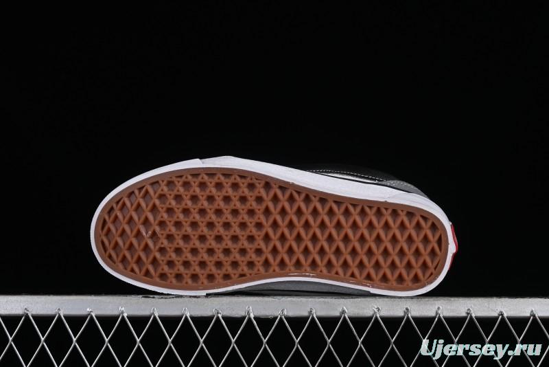 Vans Classics Knu Skool Retro Skate Shoes with Checkerboard Design - VN0009QC6PA