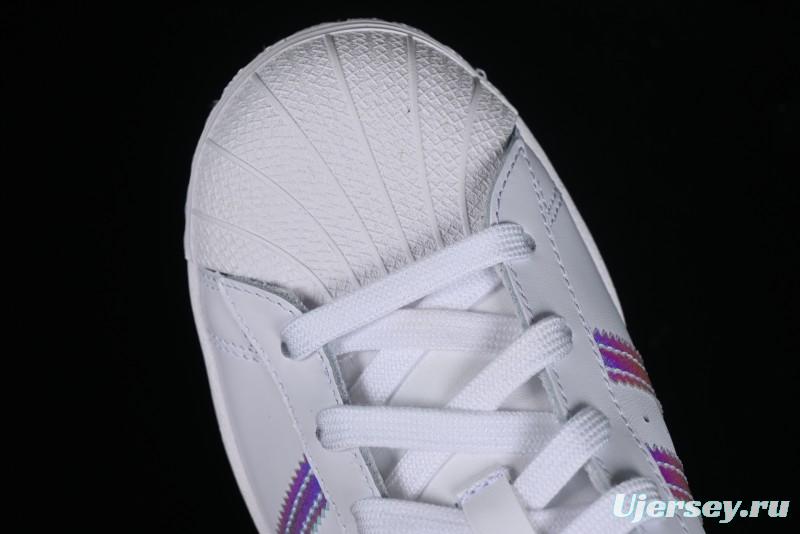 Adidas Superstar FV3139 Casual Sneakers with Shell Toe - FV3139