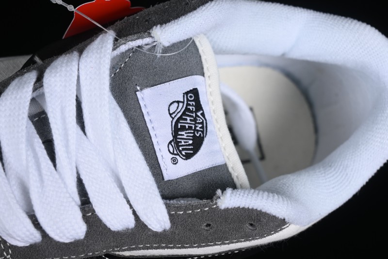 Vans Classics Knu Skool Retro Skate Shoes with Checkerboard Design - VN0009QC6PA