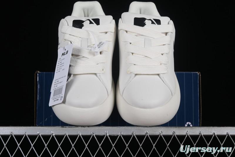 MLB Chunky Classic Base Height Increasing Platform Sneakers - 3ASXCCB4N50IVS