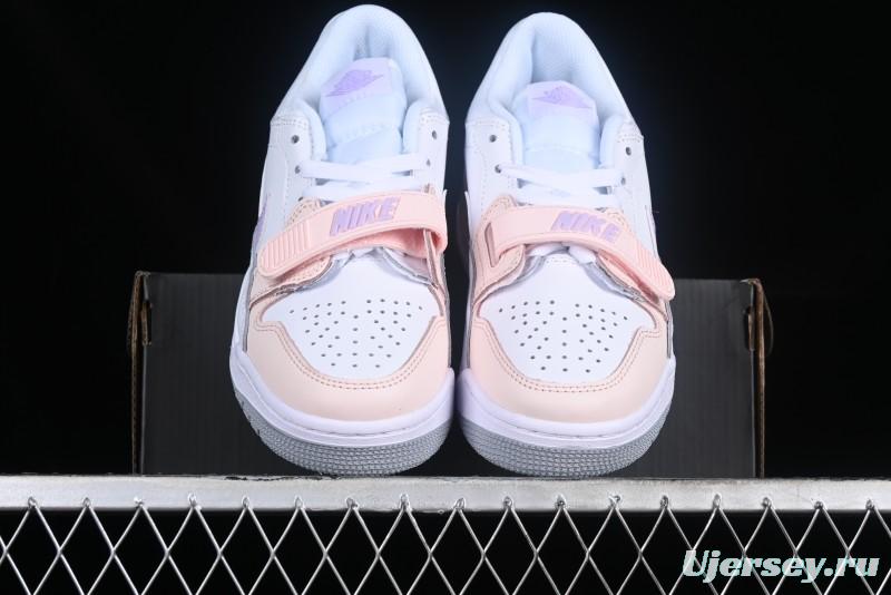 Air Jordan Legacy AJ312 Low Sneakers