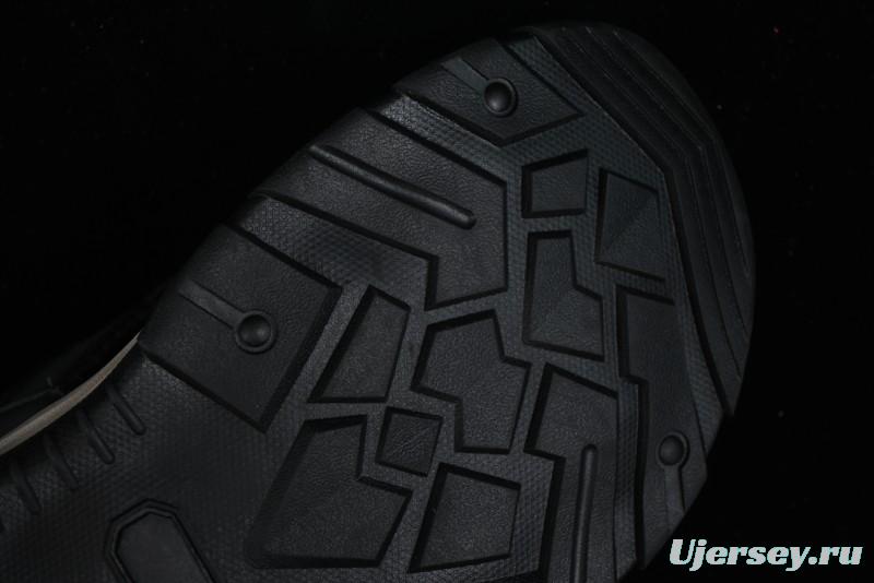 ECCO New Terrain Series Outdoor Closed-Toe Sandals Water Shoes with Breathable Design - 63890301002