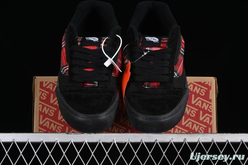 Vans Classics Knu Skool Retro Sneakers with Enlarged Toe and Thickened Trim - VN0009QC3N6