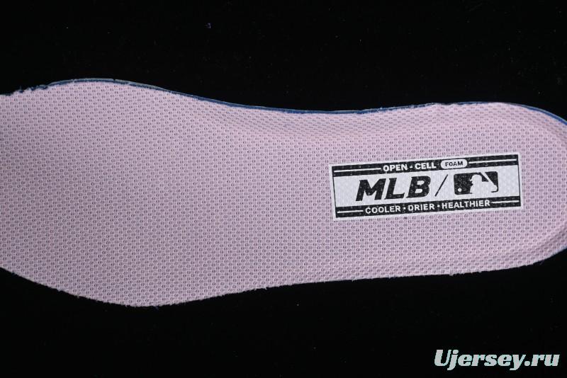 MLB NY Chunky Liner New York Yankees Velcro Print Logo Lightweight Platform Casual Sneakers - 3ASXCMM4N50PKS