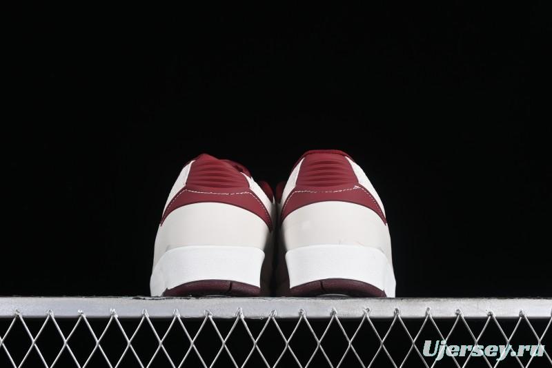 Air Jordan 2 Retro Low-Top Basketball Shoes