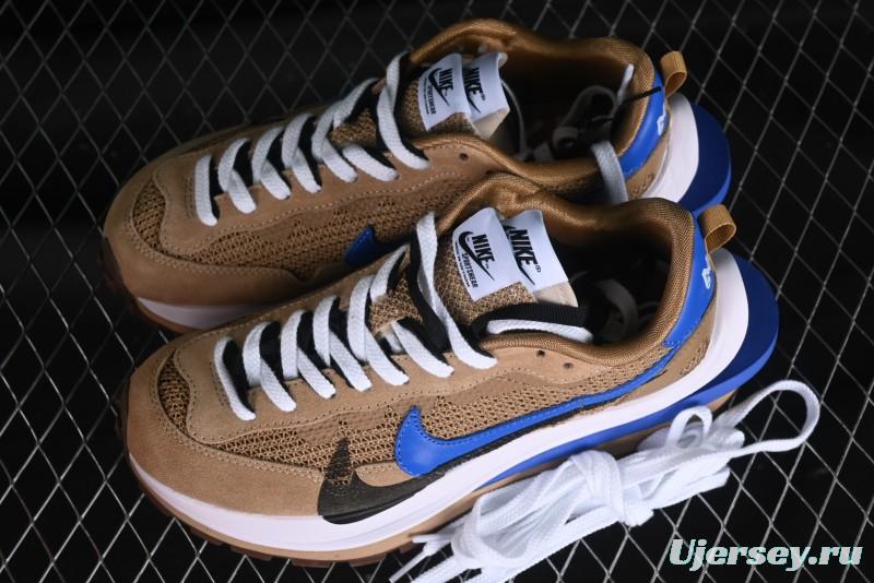 Nike Sacai VaporWaffle 3.0 Fashion-Forward Sneakers with Hybrid Design - CV1363-201