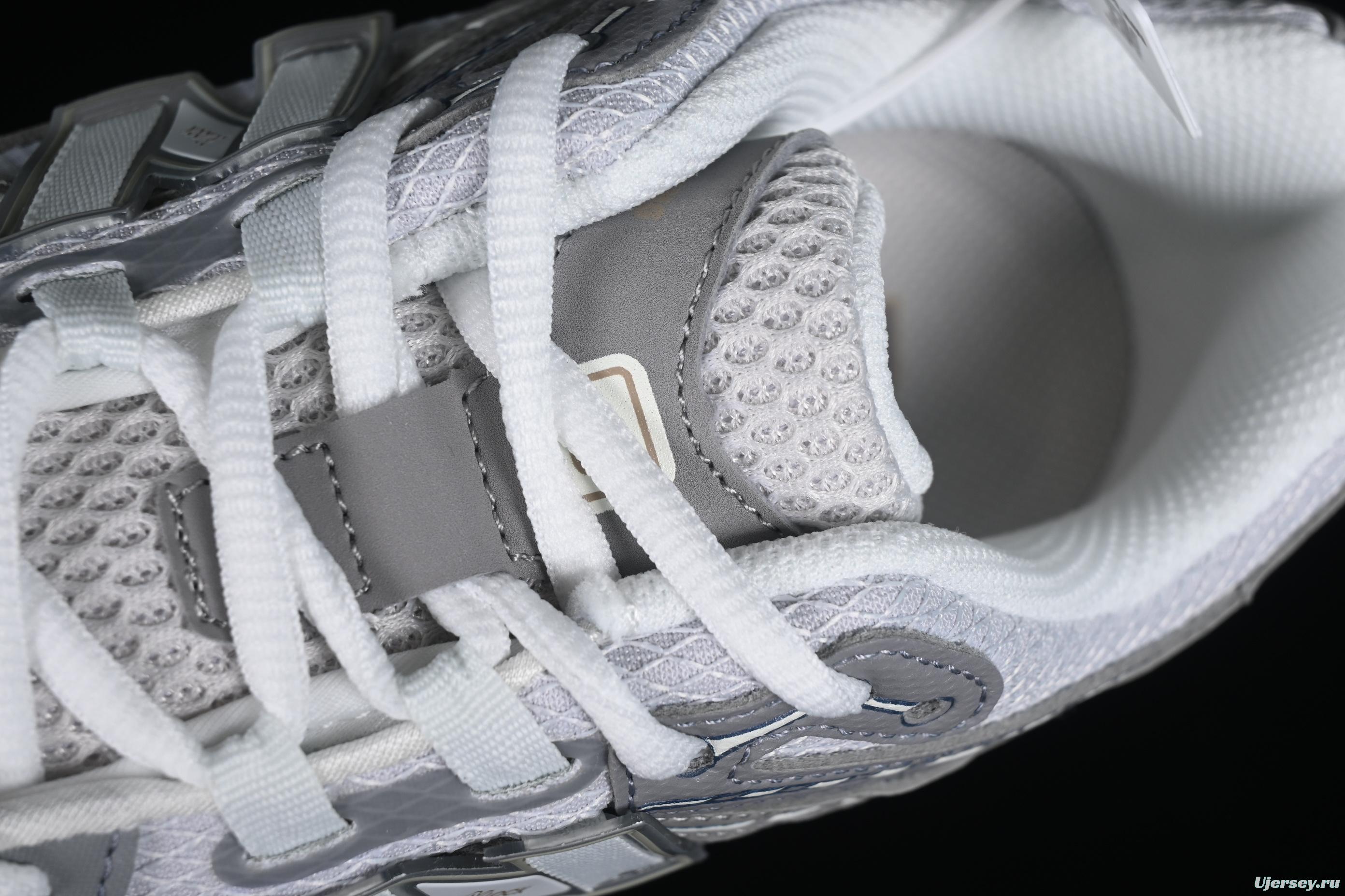 New Balance 1906 Series Retro Dad Style Casual Running Shoes - M1906NB