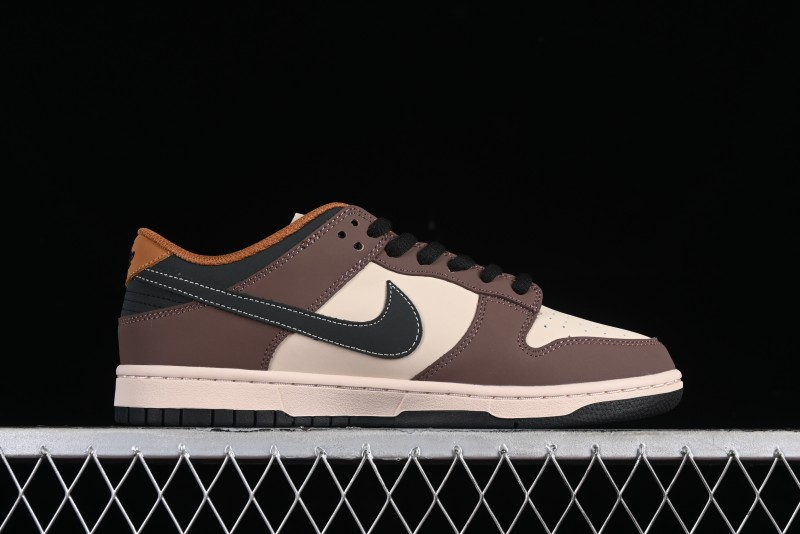 Nike SB Dunk Low Casual Skateboarding Shoes in Black/Brown - MU0232-370