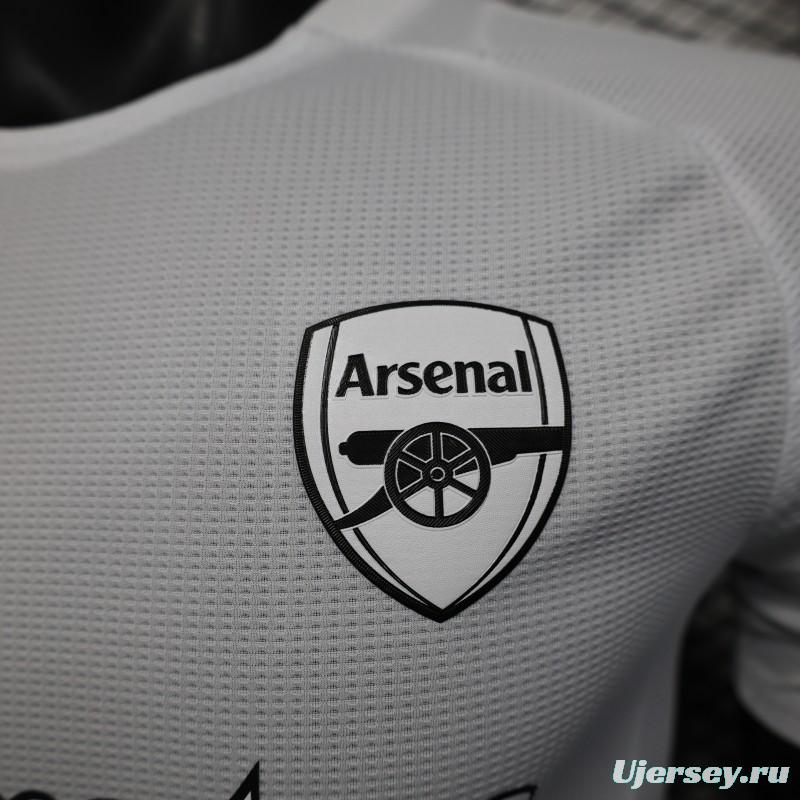 Player Version 25/26 Arsenal White with Emirates Sponsor Jersey
