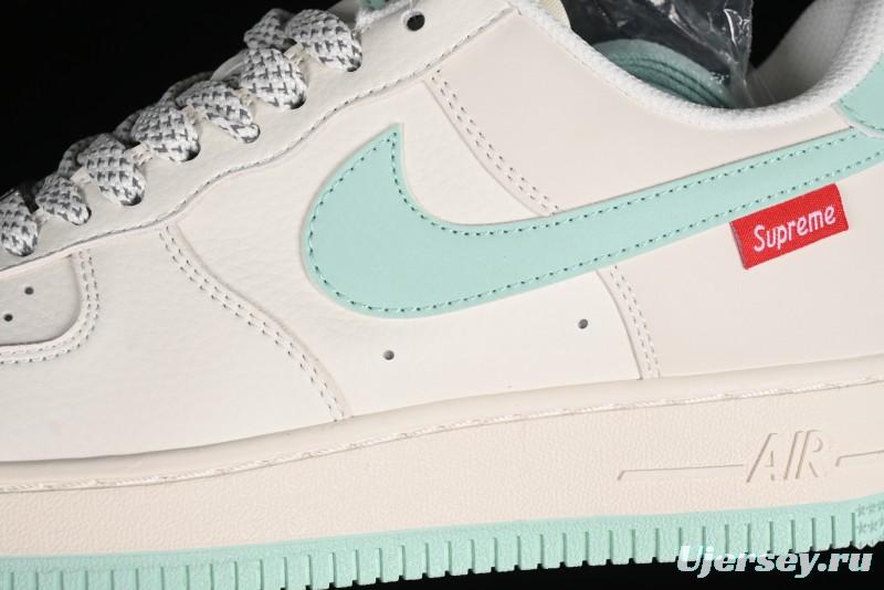 Supreme x Nike Air Force 1 '07 Low Collaborative Sneakers in Youthful Green - HD1968-023