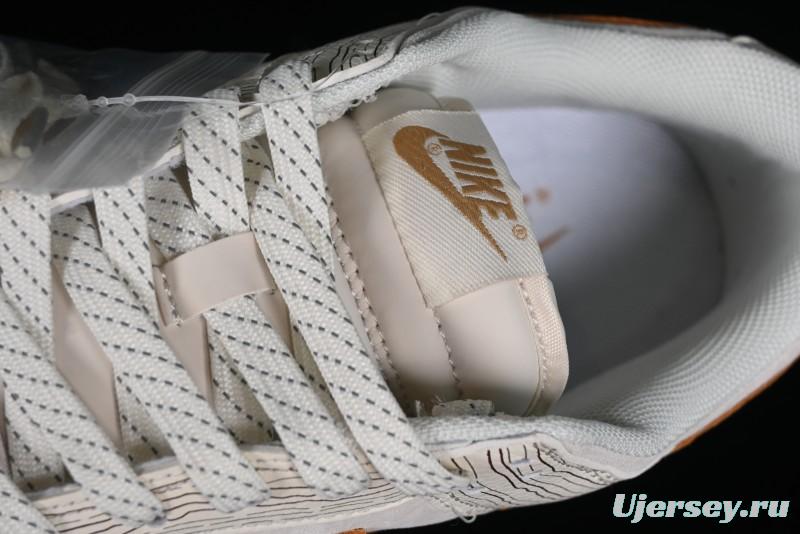 Supreme x Nike Dunk Low SB Skate Shoes with Zoom Air Cushion - XD6188-035