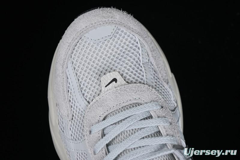Nike Runtekk Run Retro Low-Top Running Shoes with Cushlon Midsole and Anti-Slip Design - FN6703-002