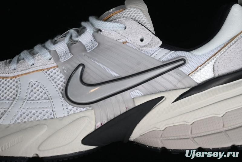 Nike Runtekk Run Retro Low-Top Running Shoes with Cushlon Midsole and Anti-Slip Design - FN6703-002