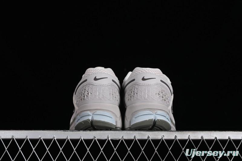 Nike Zoom Vomero 5 SP Classic Retro Casual Running Shoes - FZ3653-104