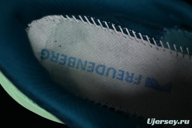 Hoka One One Challenger ATR 7 Low Trail Running Shoes with Enhanced Cushioning and Breathable Mesh - 1134498 OMLG