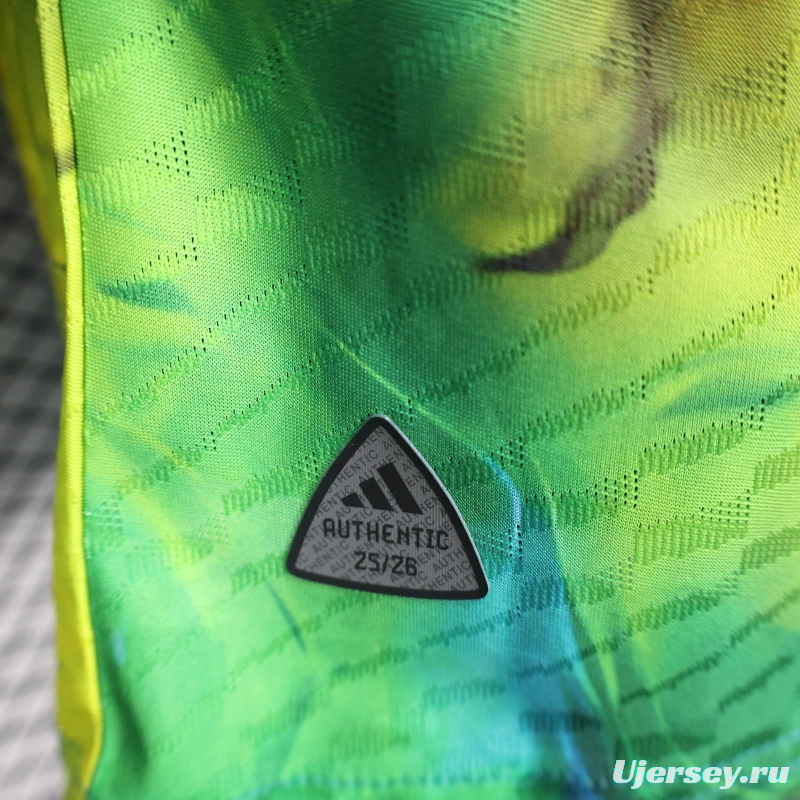25/26 Player Version Real Madrid Limited Edition Goalkeeper Jersey - Emirates Neon Yellow Marble Design