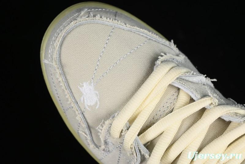 Nike SB Dunk Low "Mummy" Skateboarding Shoes with Mummy-Inspired Design - DM0774-111