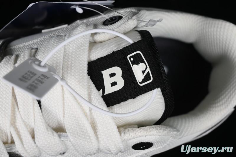 New York Yankees Chunky Runner Basic Lace-Up Lightweight Casual Sneakers - 3ASXCBS4N50WHS