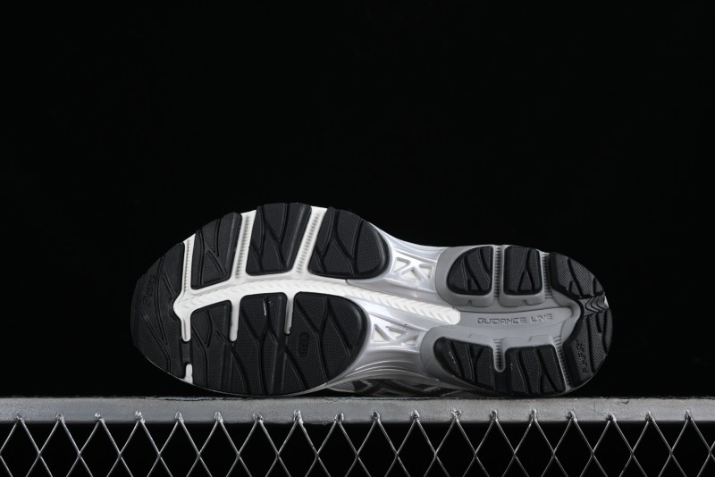 Asics Gel-Flux 4 CN Low-Top Breathable Casual Running Shoes - 1011B646-100