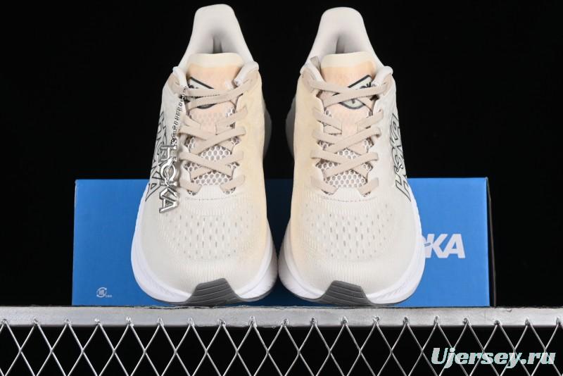 HOKA ONE ONE MACH 6 Flagship Racing Shoes with Carbon Plate Technology and Asymmetric Design - 1147810 EGV