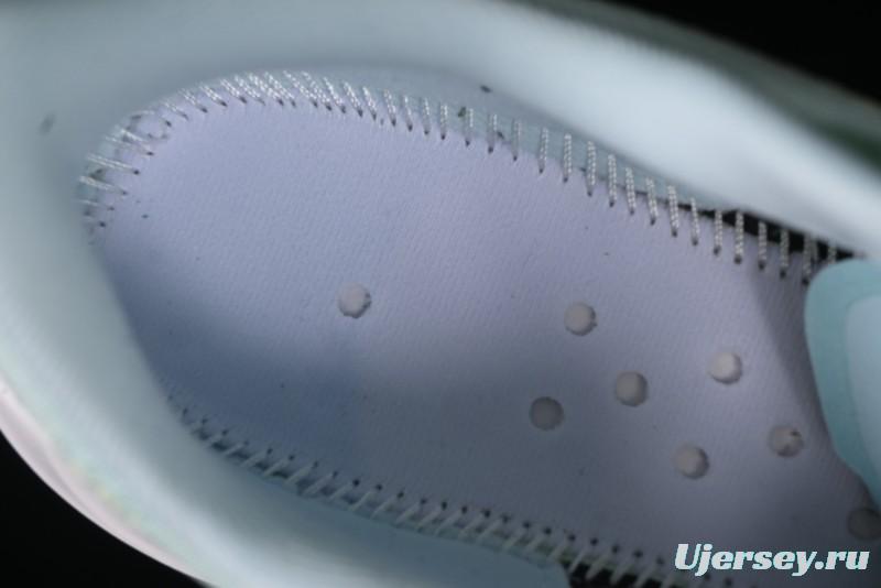 Nike Air Zoom Pegasus 35 Running Shoes with Breathable Mesh and Zoom Air Cushion - FQ7261-400