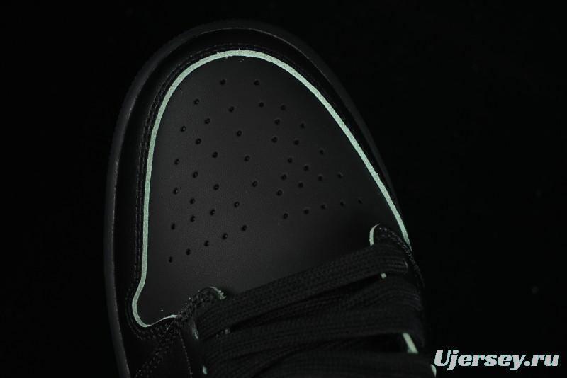 Nike Air Jordan 1 Low Black Cat Basketball Shoes - HM3690-001