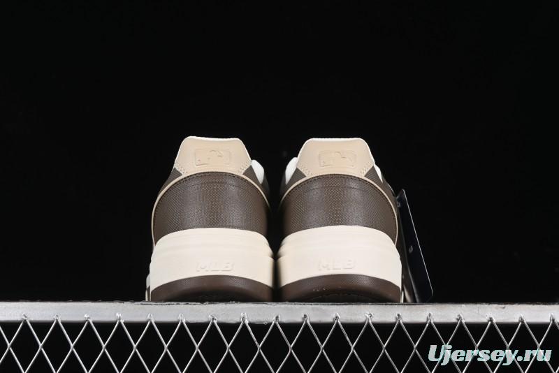 New York Yankees MLB Chunky Liner SL Canvas Sneakers with Thick Sole - 3ASXLSL4N50BRS