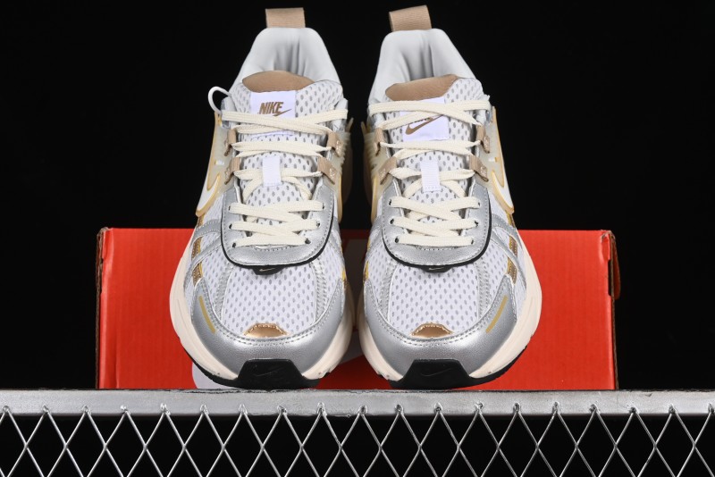 Nike V2K Runtekk 3XL Retro Low-Top Running Shoes with Shock Absorption and Anti-Slip Design - HJ7245-100