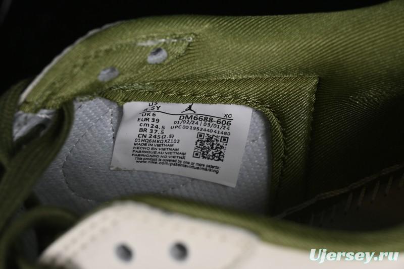 Nike Travis Scott x Fragment Design x Air Jordan 1 Low OG SP AJ1 Retro Sneakers in Off-White & Fresh Green - DM6688-606