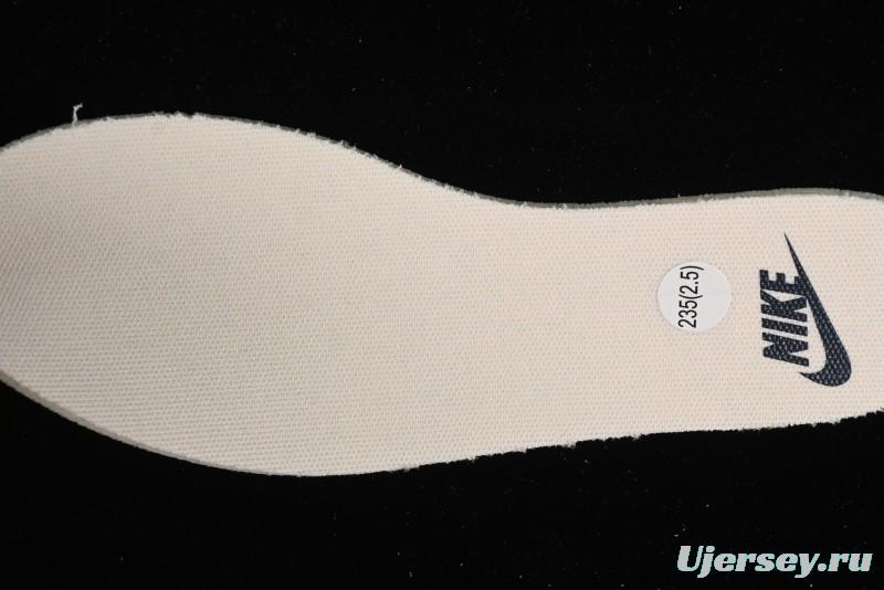 Nike TC 7900 Retro Chunky Dad Shoes with Reflective Swoosh and Cushioned Sole - DD9682-103