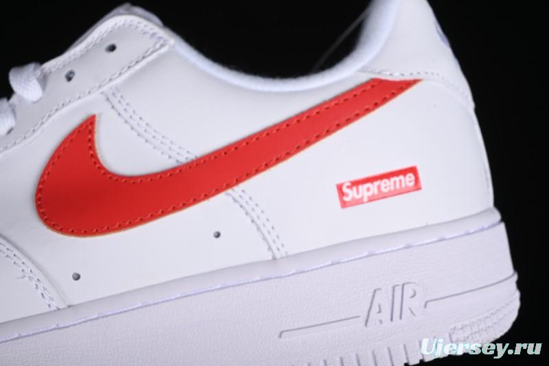 Nike Supreme x Air Force 1 Low Casual Sneakers with Full-Grain Leather and 3/4 Air Cushion - CU9225-101